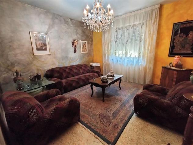 Casa semindipendente in vendita a Nozzano - Lucca 240 mq Rif: 1110009 - Foto 3