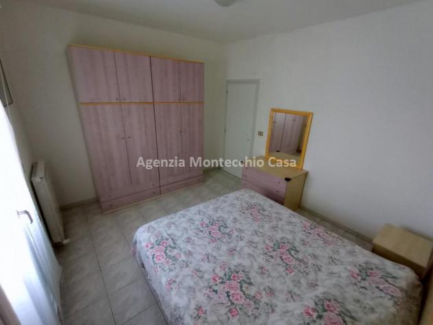 Villa singola di ampie dimensioni con scoperto esclusivo. - Foto 9
