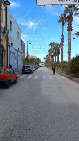IMMOBILE COMMERCIALE di 2 vani e di 130 mq (MILAZZO) rif. 2VS16576