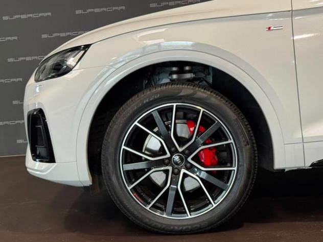 AUDI Q5 40 TDI 204 CV quattro S tronic Identity Black rif. 23957380 - Foto 8