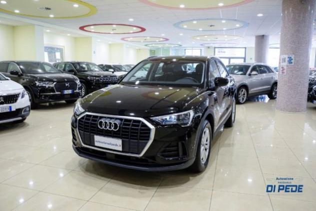 AUDI Q3 35 TDI Business rif. 24066030
