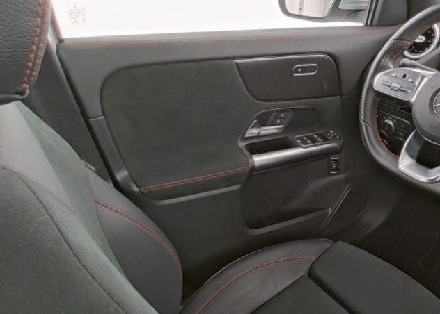 MERCEDES-BENZ GLA 200 Premium AMG rif. 22202028 - Foto 10