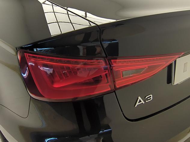 Audi A3 1.6 TDI sedan diesel ambiente - Foto 9