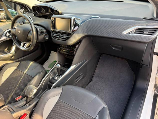 Peugeot 2008 1.6 e-HDi 92 CV Stop&Start Allure - Foto 7