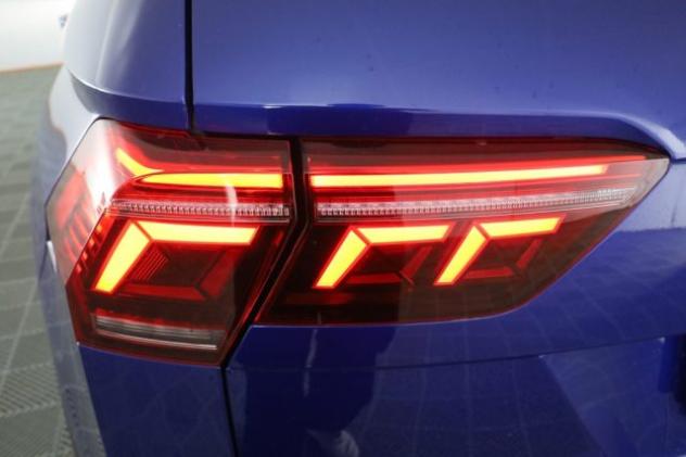 VOLKSWAGEN Tiguan Tiguan 2.0 TDI 150CV SCR DSG R-Line rif. 23715578 - Foto 10