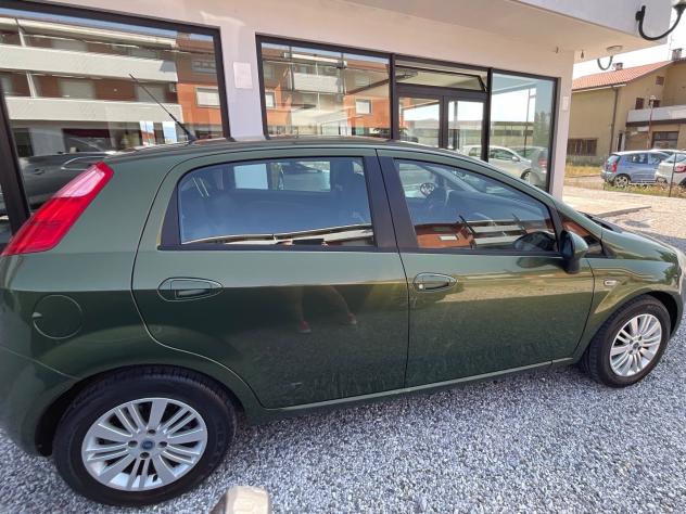 Grande Punto 1.9 MJT 120 CV 5 porte Emotion - Foto 3