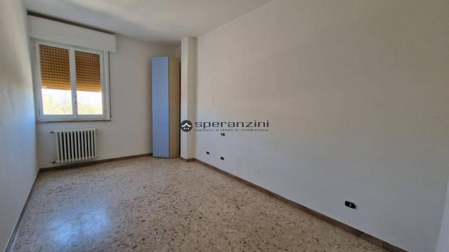 ALLE PORTE DEL CENTRO STORICO: Vendita attico a fano alle porte del centro storico
proponiamo appartamento di circa 120 mq al quarto piano, servito da - Foto 8