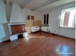 Appartamento luminoso e panoramico con soffitta e ampia cantina.
