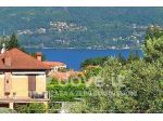 Villa di 145 m² con 4 locali e box auto doppio in vendita a Porto Valtravaglia