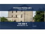 Immobile in asta di 161 m², box auto in vendita a Potenza Picena