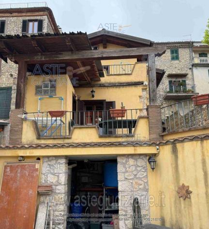 IMMOBILI-IMMOBILE RESIDENZIALE-Viale della Repubblica, 3, 03029 Veroli FR, Italia