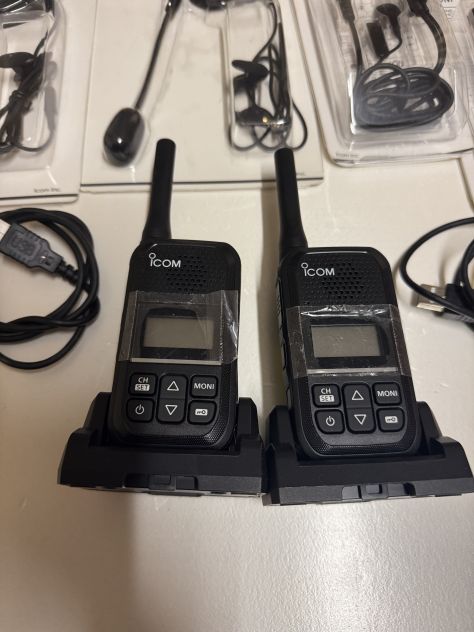 RICETRASMITTENTE ICOM IC-U20SR PRM