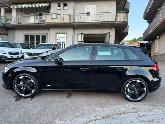 AUDI A3 SPB 2.0 TDI Ambition - Foto 8