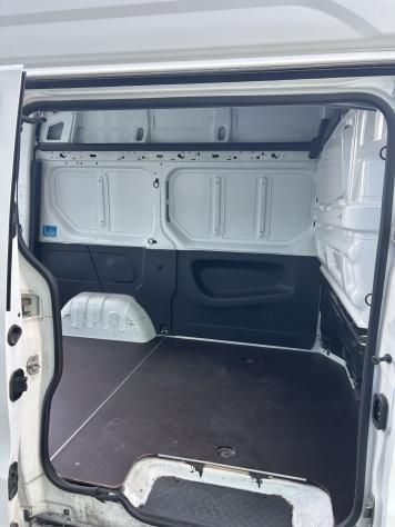 Nissan NV300 125CV PASSO CORTO/TETTO ALTO - PREZZO+IVA - Foto 6