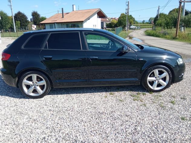 Audi A3 SPB 1.6 TDI 105 CV s.line CR S tronic Ambition - Foto 5