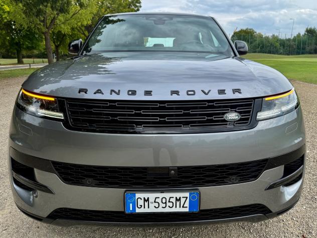 Land Rover Range Sport 3000 V6 PLUG IN-440 CV-TOP PREZZO EU