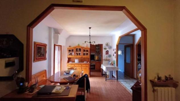 Immobile in asta di 142 m² con più di 5 locali e box auto in vendita a Fabro - Foto 7