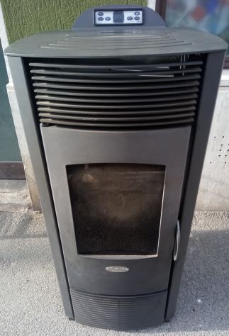 Stufa a Pellet Fair Z12 potenza 12 KW - Foto 4