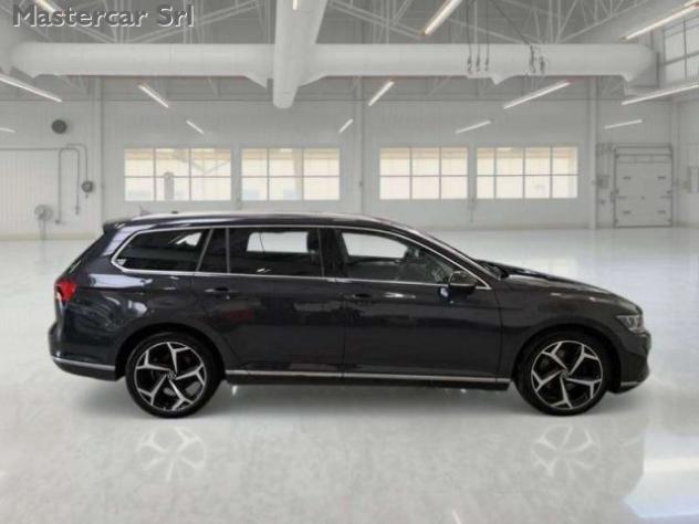 VOLKSWAGEN Passat Variant Passat Variant 2.0 tdi Executive 4motion 200cv dsg rif. 23803558 - Foto 7