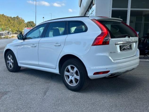 VOLVO XC60 D4 AWD Geartronic rif. 24113306 - Foto 6