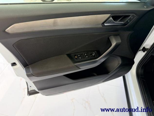 VOLKSWAGEN T-Roc 2.0 TDI SCR 150 CV DSG Advanced BlueMotion Technol rif. 23998358 - Foto 8
