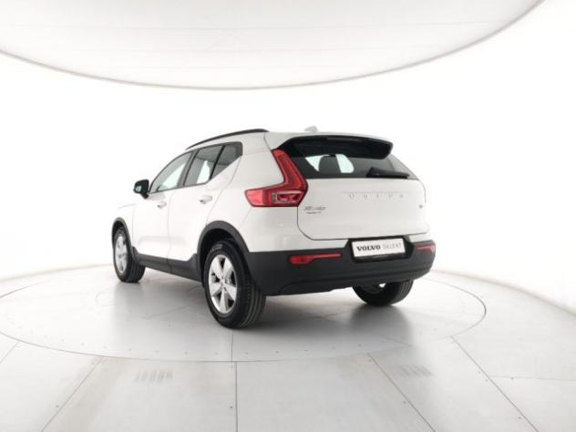 VOLVO XC40 T2 Geartronic Momentum Core rif. 23357224 - Foto 4