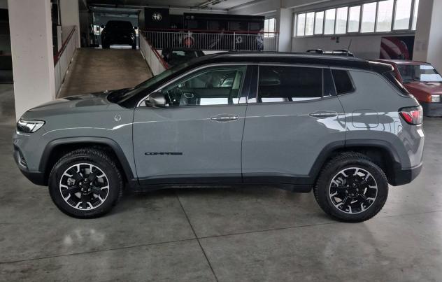Jeep Compass 4xe 1.3 T4 PHEV 240cv Trailhawk 4xe Auto - Foto 3