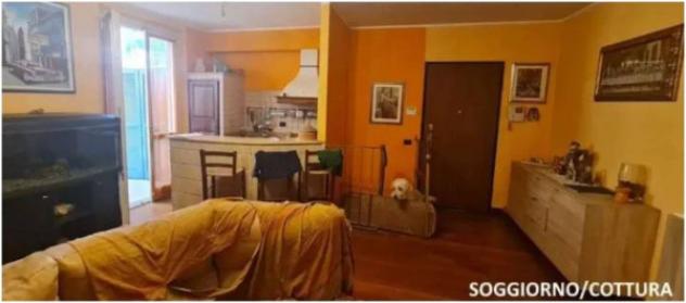 Immobile in asta di 116 m², box auto in vendita a Lesmo - Foto 3