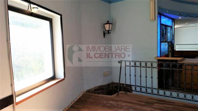 fondo commerciale su due livelli - Foto 2