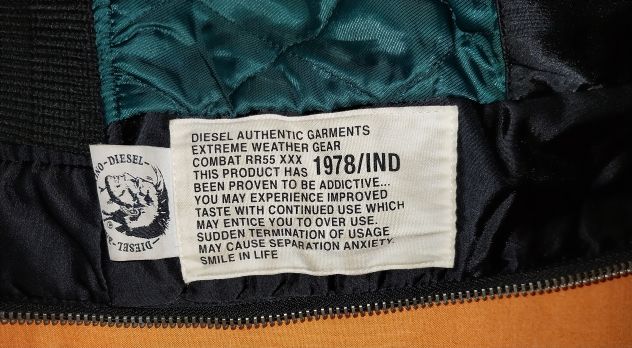 Bomber Diesel nero, con fodera interna verde. - Foto 5