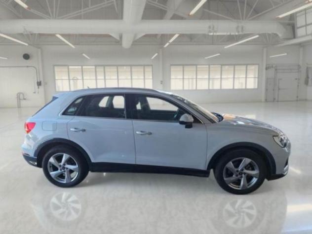 AUDI Q3 35 TDI S tronic Business Advanced rif. 24018827 - Foto 7