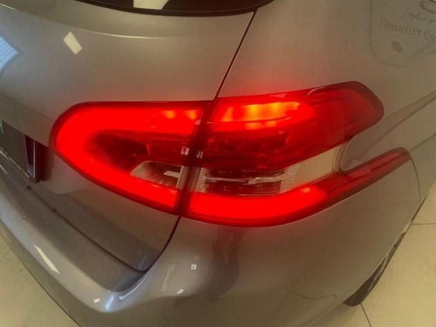Peugeot 308 II 2018 SW SW 1.5 bluehdi Allure s&s 130cv - Foto 7