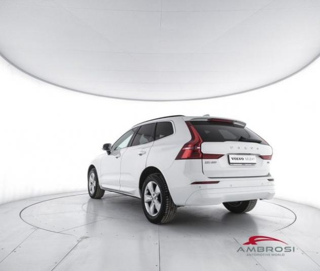 VOLVO XC60 B4 Geartronic Momentum Auto rif. 23371057 - Foto 4