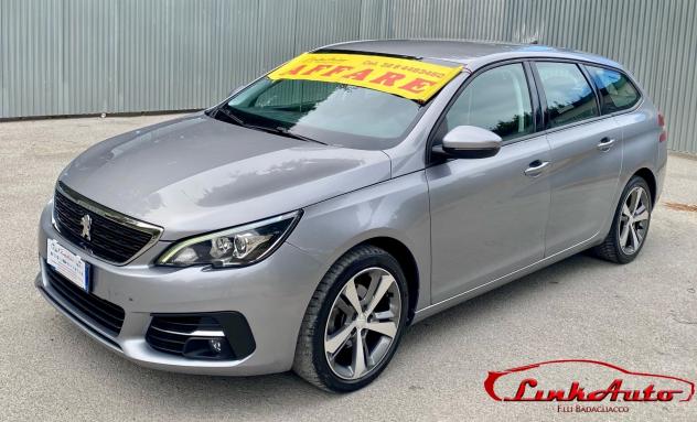Peugeot 308 1.6 131CV automatica BlueHDi 120 S&S SW Allure - Foto 6