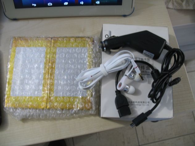 Coppia Tablet 10" Logicom + Pipo - Foto 4
