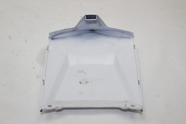 COVER POSTERIORE SUPERIORE SUZUKI BURGMAN AN 400 2017 - 2019 4731119K00YWW REAR COVER PICCOLO GRAFFIO ATTACCO DANNEGGIATO - Foto 3