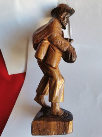STATUINA  ( LEGNO  MASSELLO ) - Foto 4