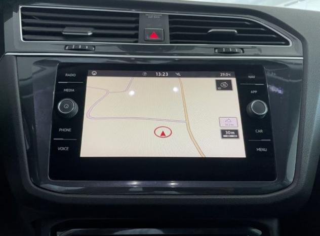 VOLKSWAGEN Tiguan 2.0 TDI 150 CV Advanced BlueMotion Technology rif. 23942779 - Foto 10
