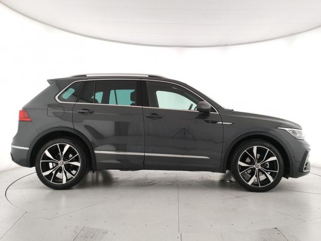 Volkswagen Tiguan R-Line 2.0 TDI SCR 110 kW (150 CV) DSG - Foto 3