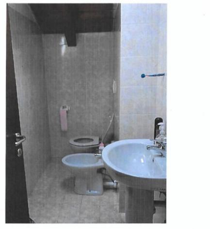 Immobile in asta di 110 m² con più di 5 locali e box auto in vendita a Olgiate Molgora - Foto 8