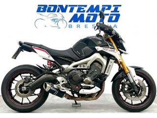 Yamaha MT-09 null