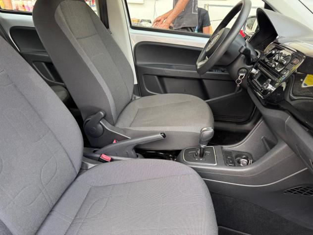 Volkswagen up! 1.0 5p. ASG - 21.000km - Automatica - Full opt - Foto 8