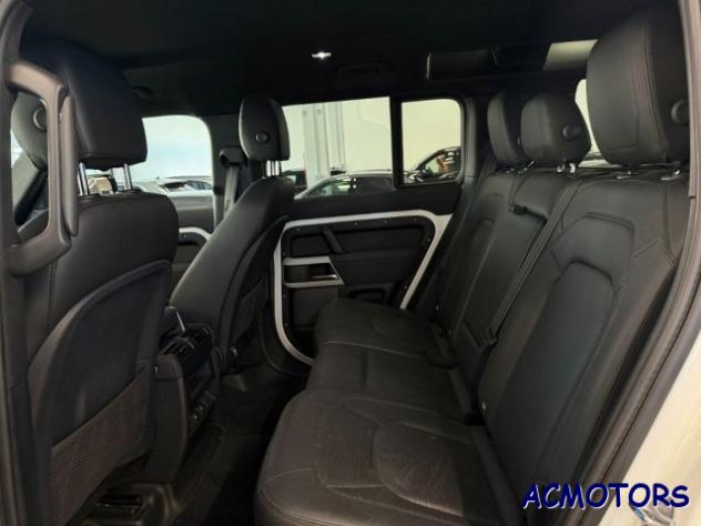 LAND ROVER Defender 110 3.0D I6 250 CV AWD Auto SE rif. 24143933 - Foto 10