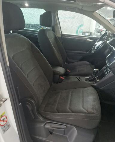 Volkswagen Tiguan Tiguan 2.0 tdi DSG R-Line exterior pack - Foto 8