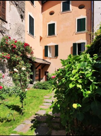 VALTELLINA - ARDENNO - PIED A TERRE
