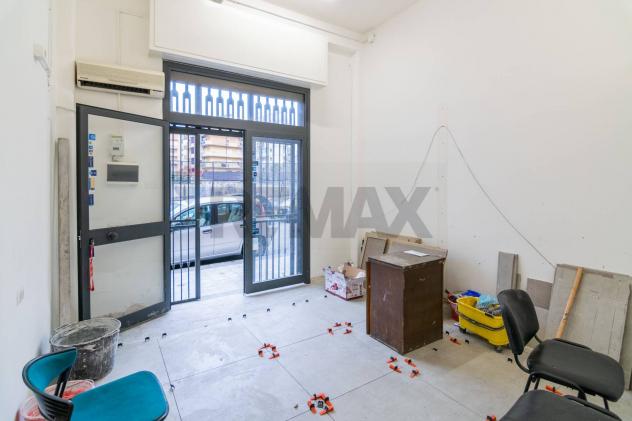 Locale Commerciale in vendita a Catania, Viale M. Rapisardi - Lavaggi - Foto 3
