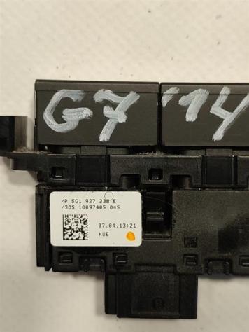 PULSANTIERA SENSORE DI PARCHEGGIO VOLKSWAGEN Golf 7 Berlina 5G1927238E CLH diesel 1598 (12) - Foto 5