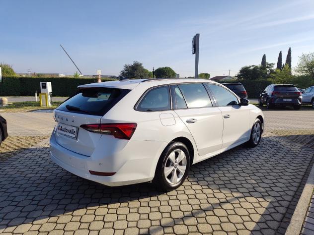 Škoda Octavia Octavia Wagon 2.0 tdi evo Executive 150cv dsg - Foto 5