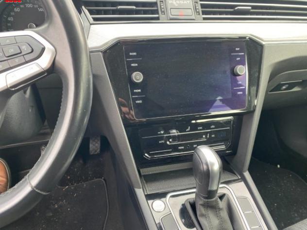 VOLKSWAGEN Passat Variant 2.0 TDI SCR EVO DSG Business x commercianti rif. 24077782 - Foto 9