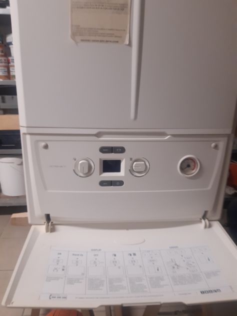 Caldaia a condensazione 24kW - Foto 4